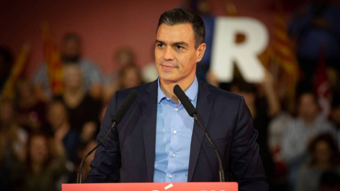 Sánchez quiere acabar por decreto con la ‘república digital catalana’