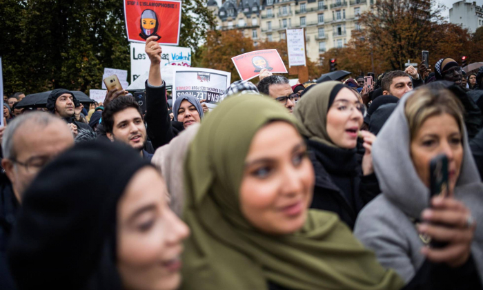 Francia reabre el debate político sobre el encaje social del islam