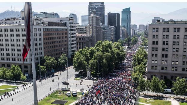 Chile cancels climate and Apec summits amid mass protests