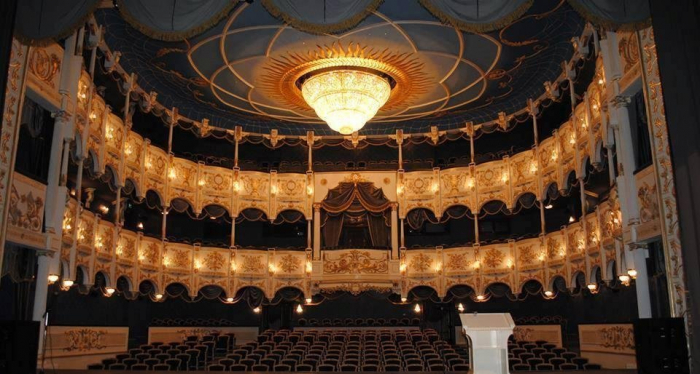 Musiqili Teatr noyabr repertuarını açıqlayıb -    SİYAHI     

