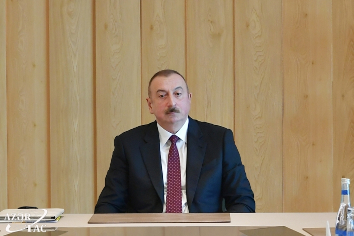  President Ilham Aliyev addresses meeting on economic area 