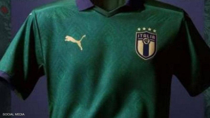 بعد 100 عام.. منتخب إيطاليا يستبدل "قميص العمر"