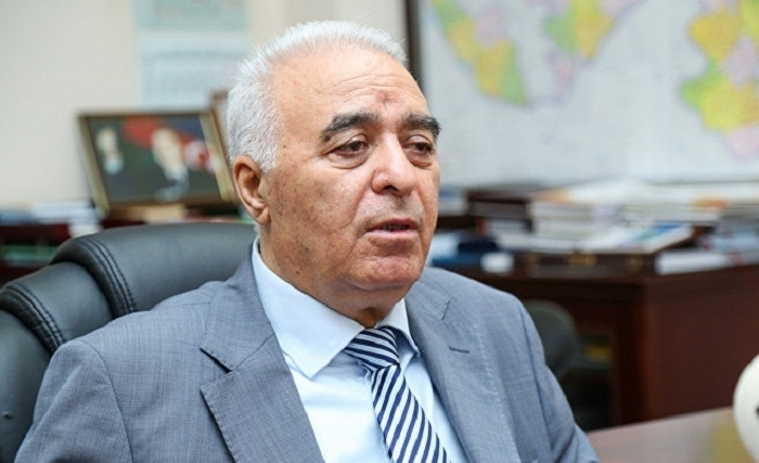   “Deputatların yaşı müzakirə mövzusu deyil” -    74 yaşlı komitə sədri      