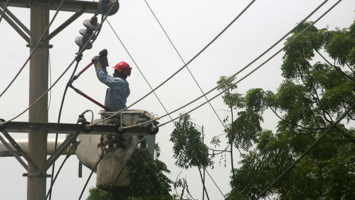 Reportan fallas de suministro eléctrico en la zona central de Venezuela