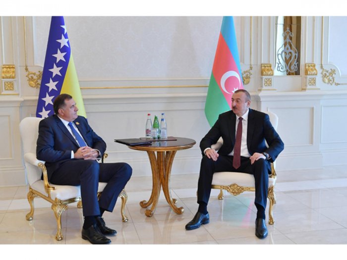  President Ilham Aliyev meets Chairman of Presidency of Bosnia and Herzegovina Milorad Dodik 