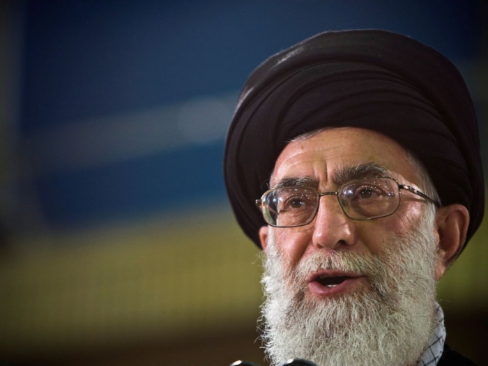 Iran: Khamenei appelle l