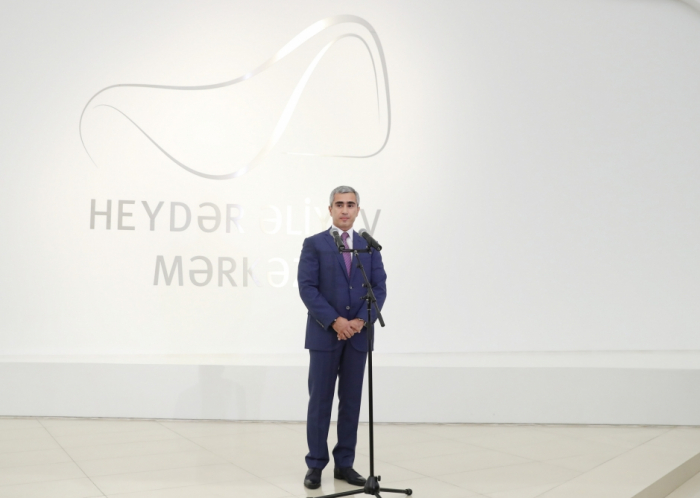   Se inaugura la exposición personal del famoso artista turco en el Centro Heydar Aliyev  