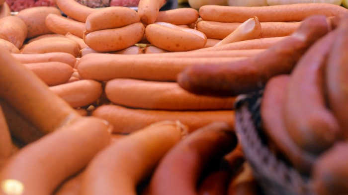 Zwei Menschen sterben durch Keime in der Wurst