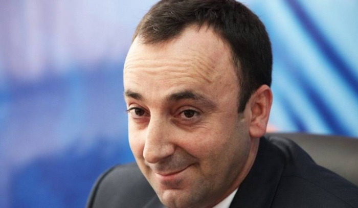  Tovmasyan susmadı və Paşinyanın cavabını verdi 