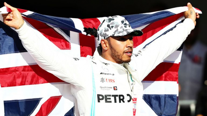 Lewis Hamilton wins sixth F1 world championship at US Grand Prix