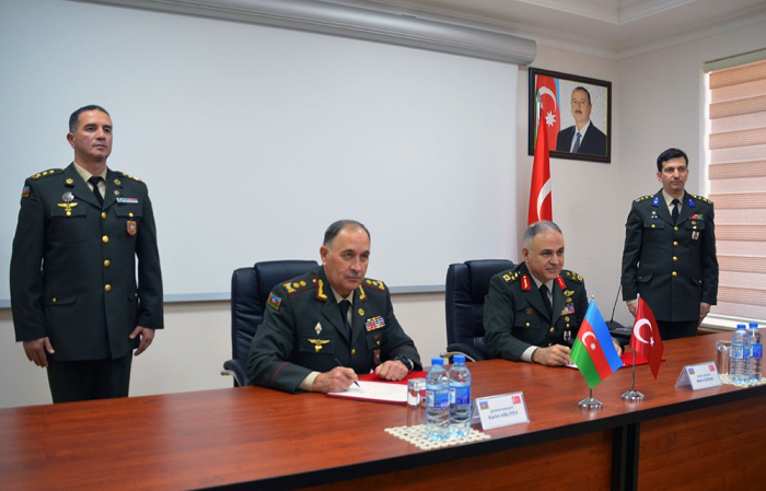   Azerbaijani Defense Ministry, Turkish General Staff ink protocol  