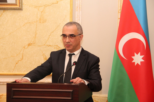   Administración Presidencial  : la idea de Azerbaiyán sobre el multiculturalismo influye en su política exterior 