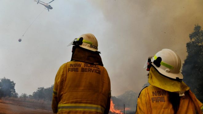 Australia bushfires: Death toll rises as communities remain on alert