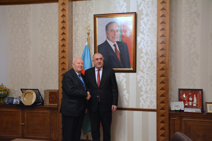   Elmar Mammadyarov se reúne con el Alto Representante de la ONU  