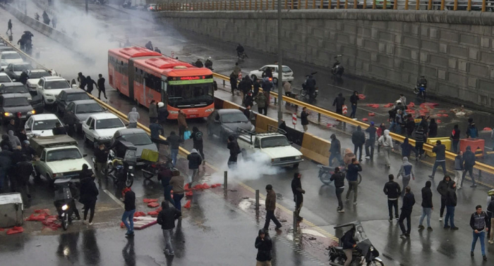 Proteste gegen Spritpreise: Rund 1000 Festnahmen im Iran