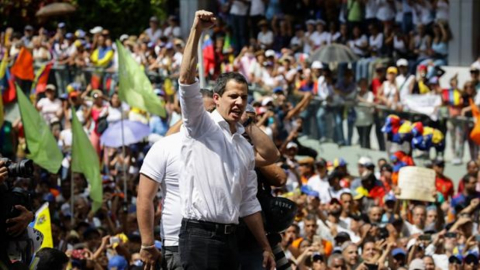   Guaidó convoca hoy otra protesta para respaldar el paro de 72 horas de las enfermeras  