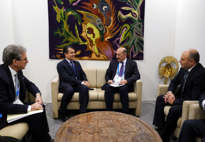  Le ministre azerbaïdjanais de la Culture rencontre le Directeur général de l’ISESCO 