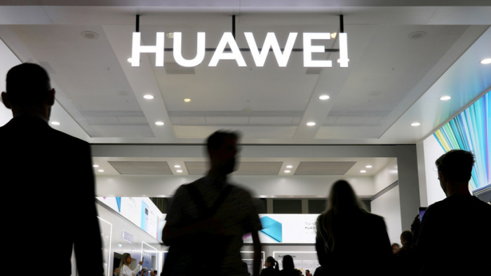   EE.UU. comienza a otorgar licencias para suministros a Huawei  