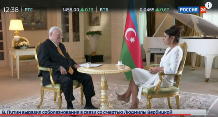   La chaîne Rossiya 24 diffuse l’entretien de la première vice-présidente azerbaïdjanaise  