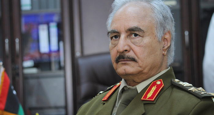   Ranghohe US-Offizielle treffen libyschen Militärkommandeur Chalifa Haftar  