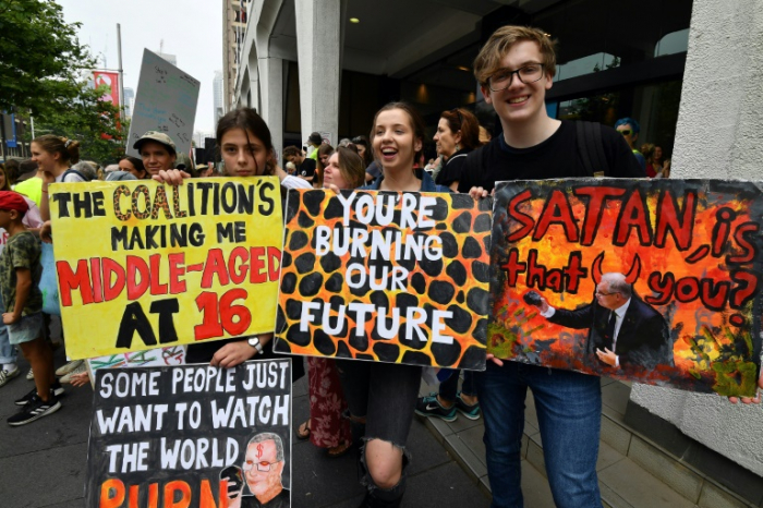 Global climate protests kick off in smoke-covered Sydney