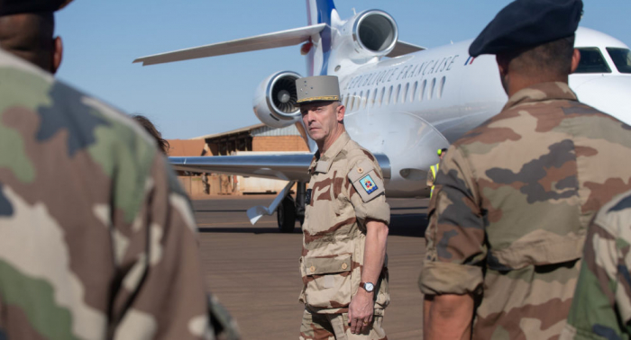 Un general francés niega implicación yihadista en la muerte de 13 militares en Malí