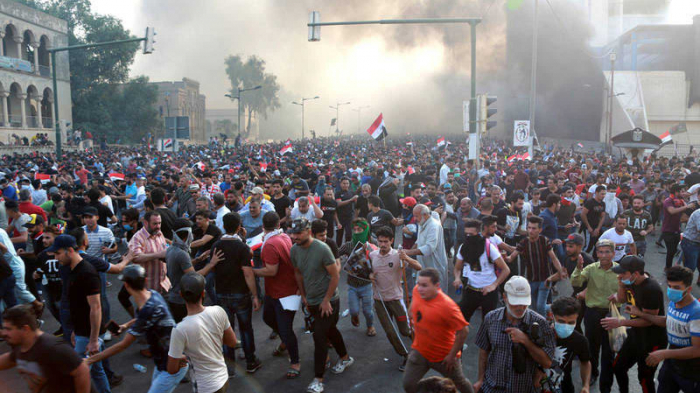  Más de 20 muertos y 120 heridos en la brutal dispersión de manifestantes en el sur de Irak 