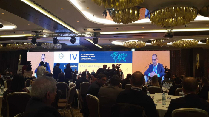  Bakou accueille le IVe Forum bancaire international 