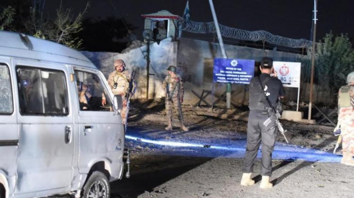 Roadside bomb kills 3 paramilitary troops in Pakistan