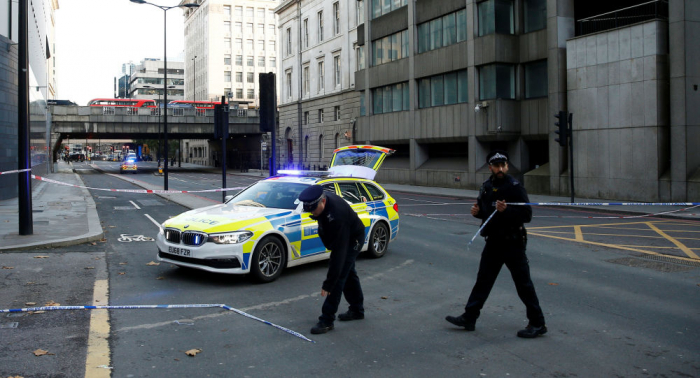 الشرطة البريطانية تعلن حادثة جسر لندن هجوما إرهابيا ومقتل المشتبه به