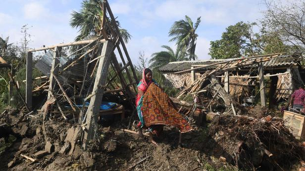 Le cyclone Bulbul a frappé le Bangladesh et l