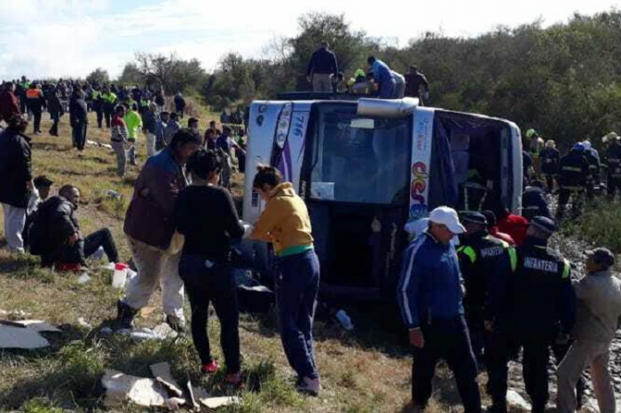 Meksikada avtobus qəzası:   7 ölü, 40 yaralı   