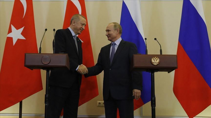   Turkish, Russian presidents discuss Syria over phone  