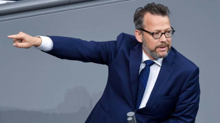 Fricke (FDP) lehnt Verbot ab