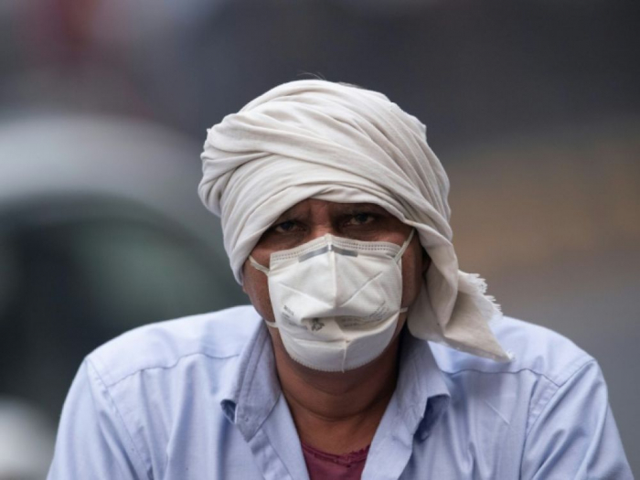 Asphyxiés par la pollution, les Indiens paient 5€ pour respirer de l