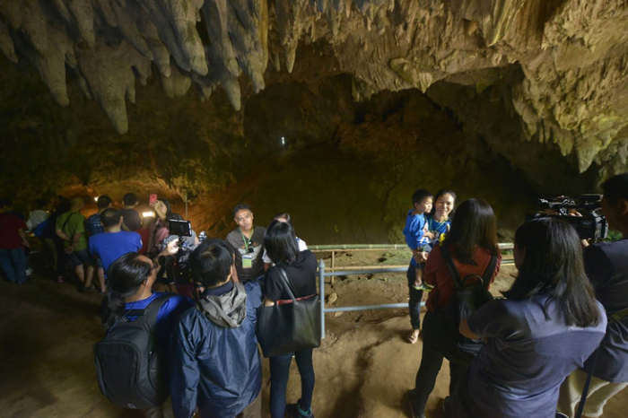 Thaïlande: la grotte où avaient été sauvés des adolescents rouvre au public
