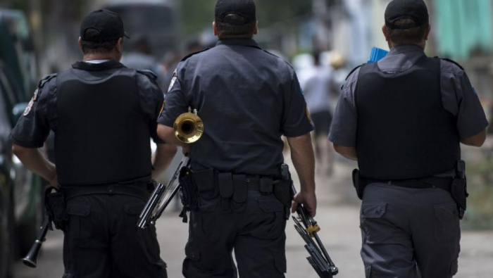 Brésil: grâce présidentielle pour des policiers condamnés pour homicides involontaires