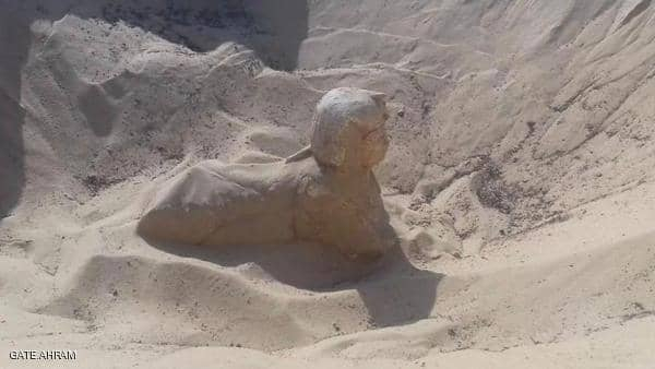مصر.. الآثار تكتشف تمثالا ملكيا يشبه "أبو الهول"