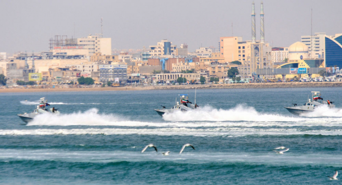 قائد البحرية الإيرانية يدعو الدول للانضمام لتحالف بحري بين بلاده وروسيا والصين