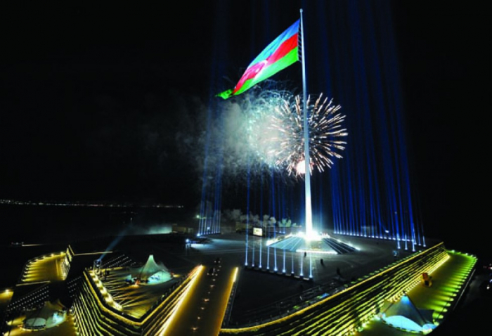 Dünya Azərbaycanlılarının Həmrəyliyi Günüdür-