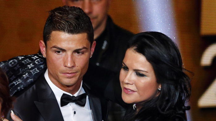 Una hermana de Cristiano Ronaldo lanza duras críticas al futbolista Virgil van Dijk por una broma en la gala del Balón de Oro