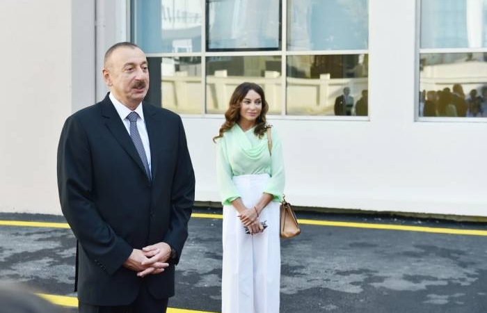   Ilham Aliyev besucht Baumpflanzkampagne in Schamachi  