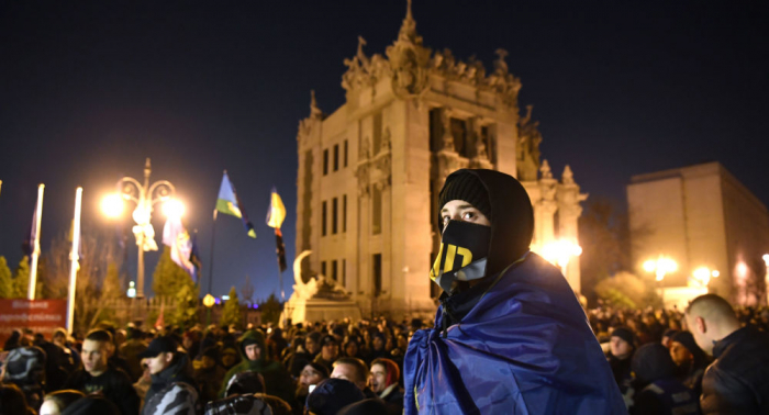   Proteste wegen Gipfels im Normandie-Format:  Demonstrierende bauen Zeltlager in Kiew auf 