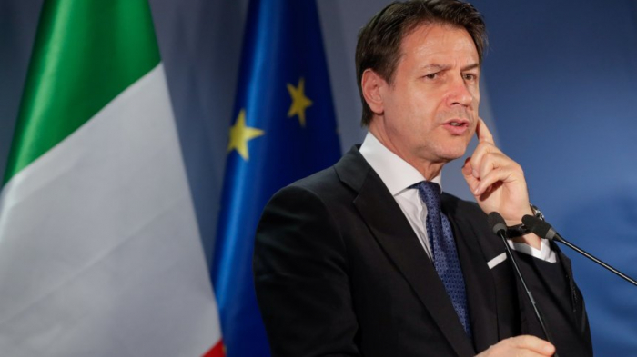  Italien pumpt  900 Millionen   Euro  in kriselnde Volksbank 