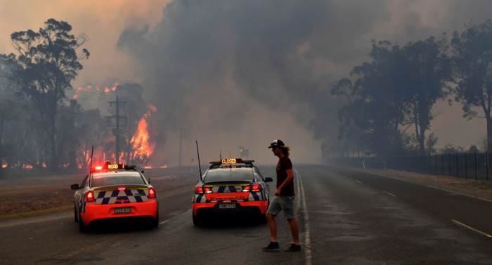 El humo de los incendios forestales en Australia llega de la costa suroriental a Melbourne