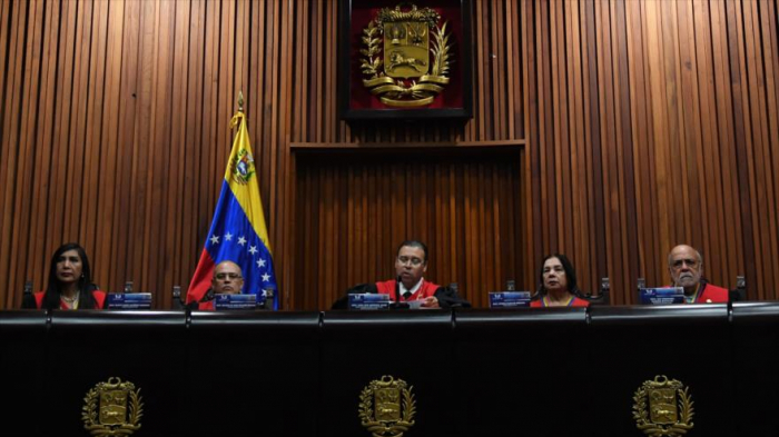 TSJ de Venezuela anula plan del Parlamento para reelegir a Guaidó