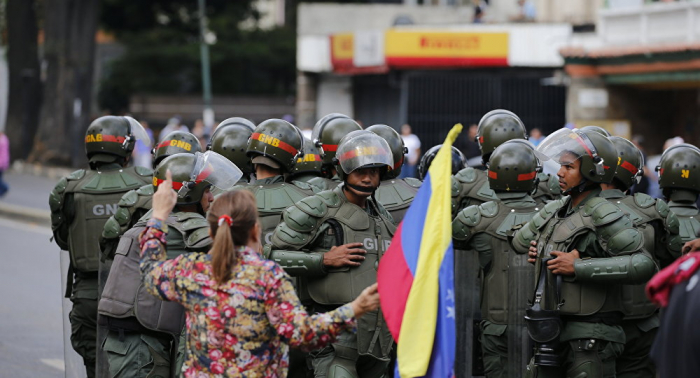 Vorwand für US-Intervention: Venezuela sieht „False-Flag-Operation“ hinter Angriff auf Militärs