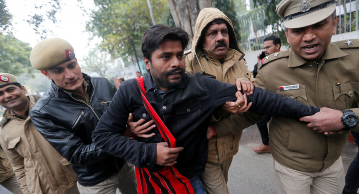   Detienen en Nueva Delhi a unas 140 personas por protestas no autorizadas  
