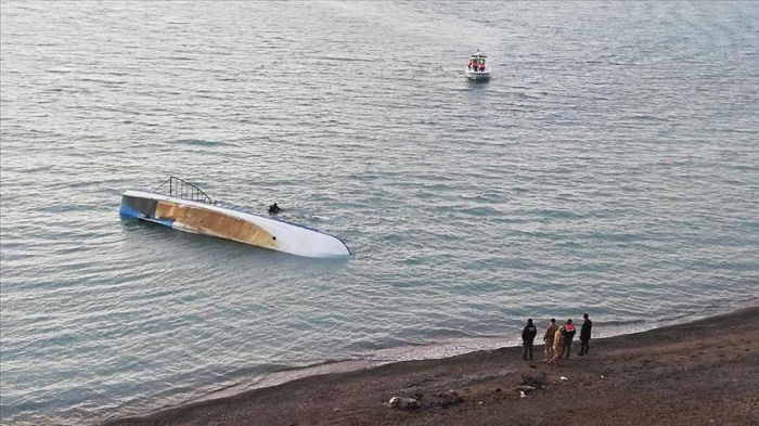 Migrant boat sinks off eastern Turkey, 7 killed