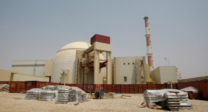 Un terremoto golpea cerca de una central nuclear en Irán